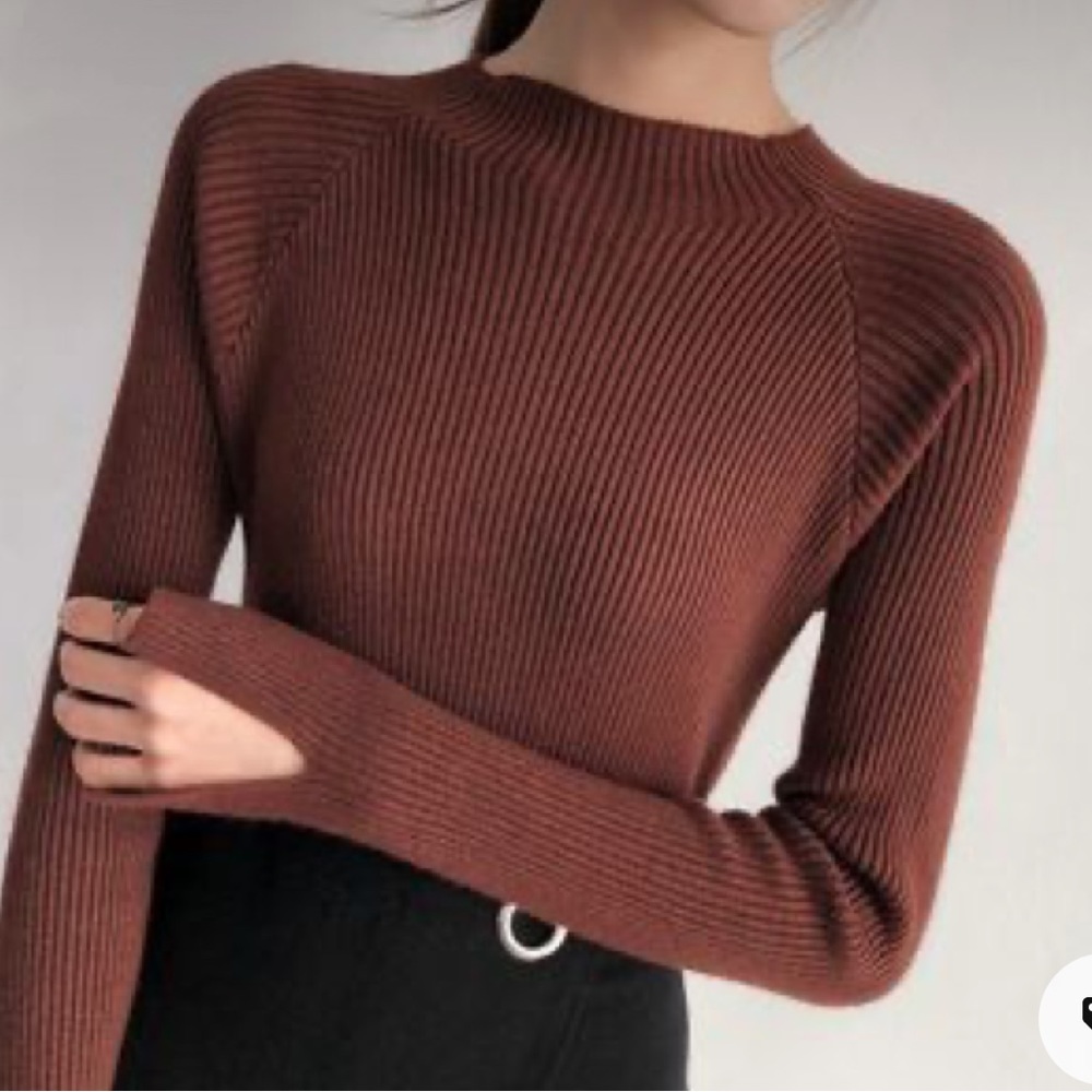 Korean Brand Autunno Split-sleeve Sweater